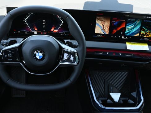 New 2026 BMW X3 xDrive30 w/ Premium Package image 13