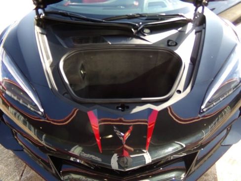 Used 2024 Chevrolet Corvette Z06 w/ Z07 Performance Package RWD image 13