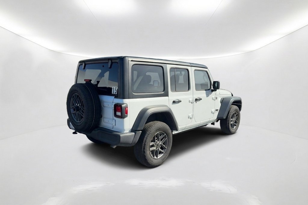 Used 2025 Jeep Wrangler Unlimited Sport AWD/4WD image 6