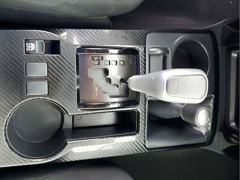 Used 2024 Toyota 4Runner TRD Off-Road image 37