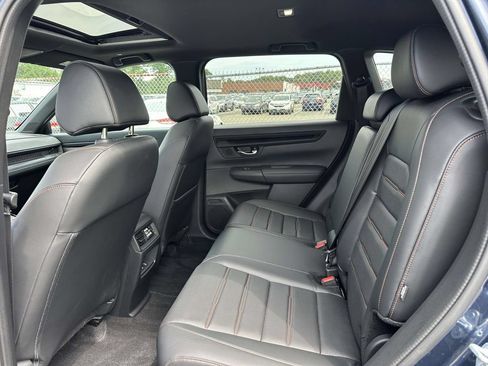 Used 2024 Honda CR-V Sport-L image 9