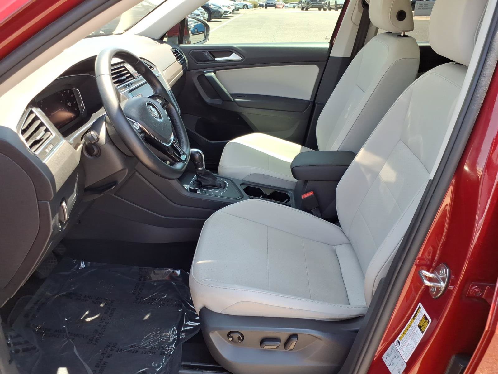 Used 2019 Volkswagen Tiguan SEL FWD image 21