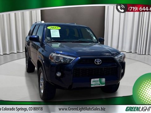 Used 2017 Toyota 4Runner SR5 AWD/4WD image 7