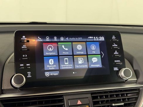 Used 2021 Honda Accord Touring image 27