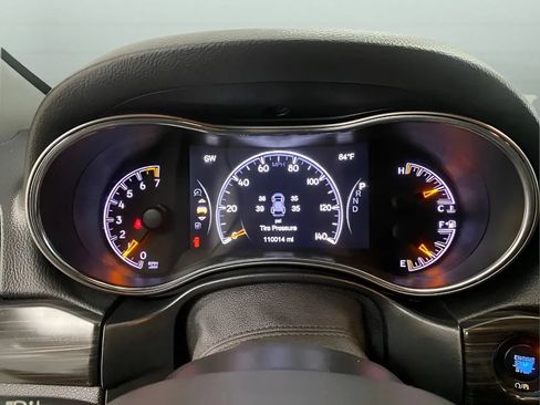 Used 2019 Jeep Grand Cherokee Laredo RWD image 20