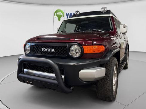 Used 2007 Toyota FJ Cruiser 4WD image 9