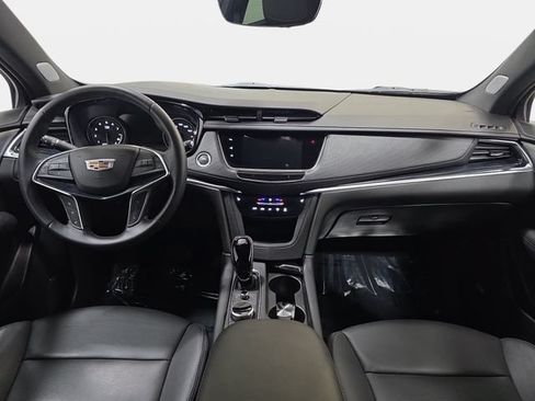 Used 2024 Cadillac XT5 Premium Luxury w/ Technology Package FWD image 9