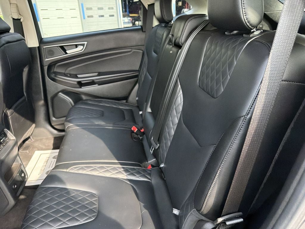 Used 2024 Ford Edge Titanium AWD/4WD image 19