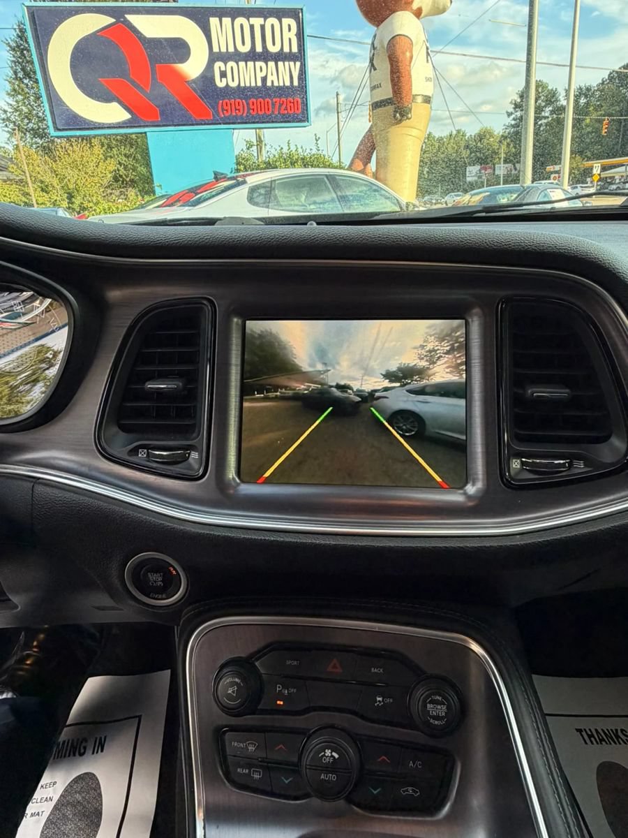Used 2016 Dodge Challenger SXT Plus RWD image 17