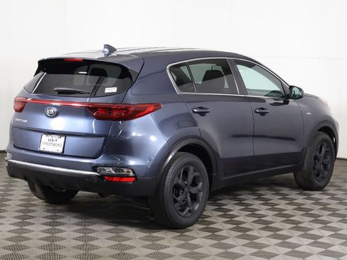 Used 2022 Kia Sportage LX AWD/4WD image 7