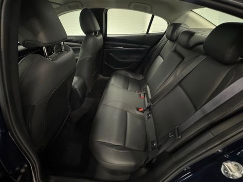 Used 2025 MAZDA MAZDA3 s image 11