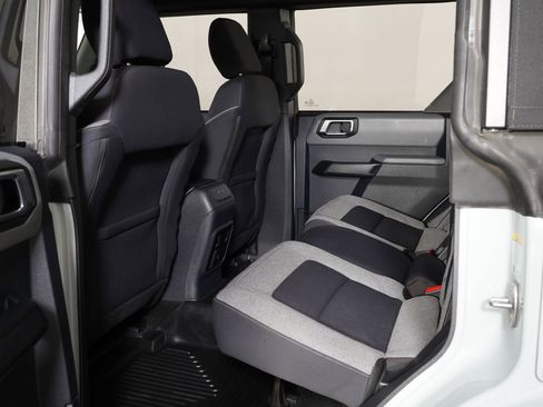 Used 2023 Ford Bronco 4-Door image 12