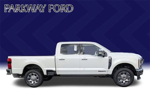 Used 2024 Ford F350 King Ranch w/ Chrome Package image 4