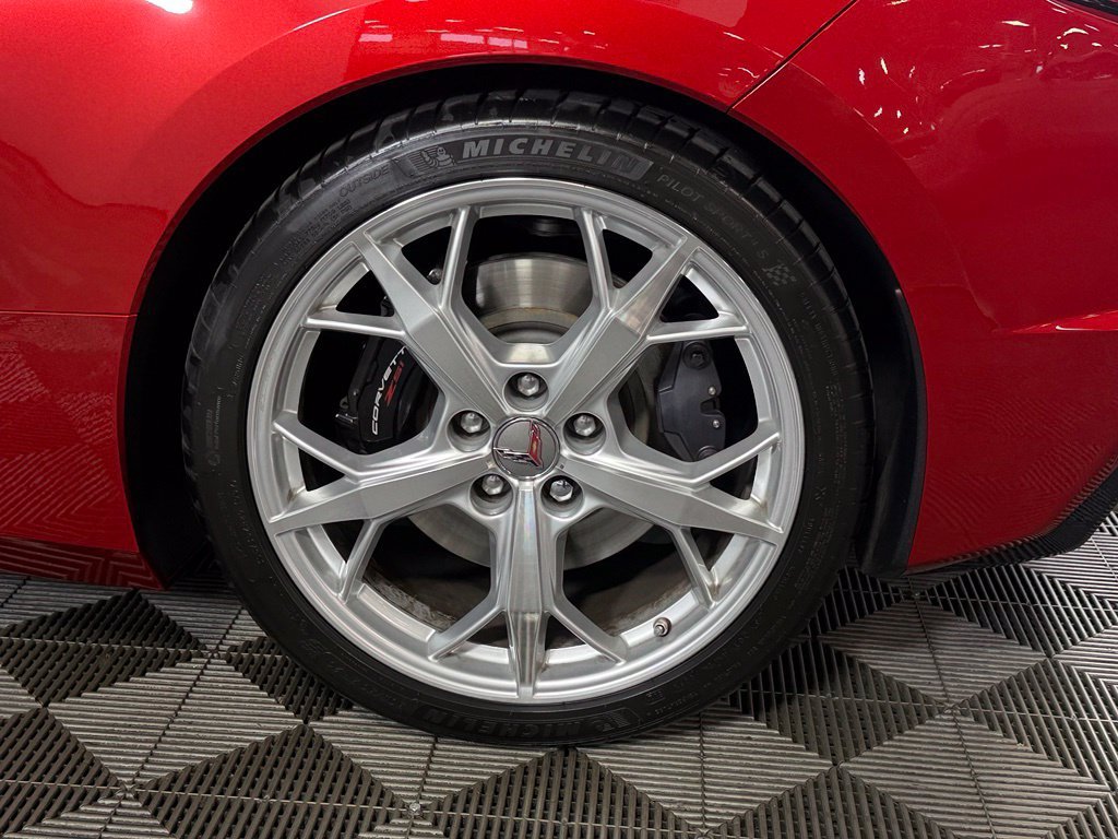 Used 2022 Chevrolet Corvette Stingray Preferred Conv w/ Z51 Performance Package RWD image 13