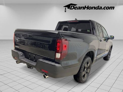New 2026 Honda Ridgeline Black Edition image 5