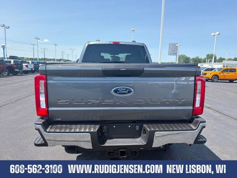 Used 2024 Ford F350 XLT AWD/4WD image 4