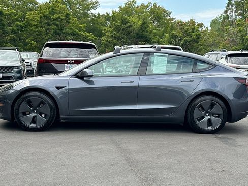 Used 2022 Tesla Model 3 Long Range AWD/4WD image 7