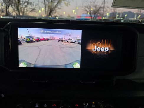 New 2026 Jeep Gladiator Sport AWD/4WD image 25