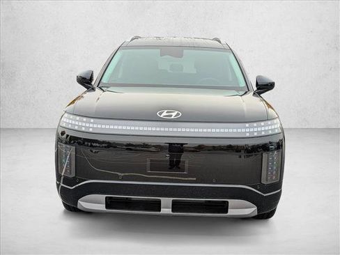 New 2026 Hyundai Ioniq 9 SEL image 2