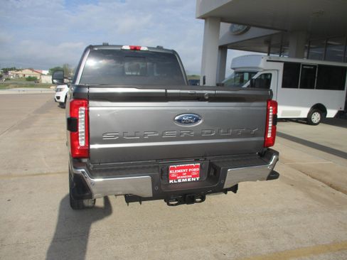 New 2026 Ford F250 Lariat w/ Lariat Premium Package AWD/4WD image 10