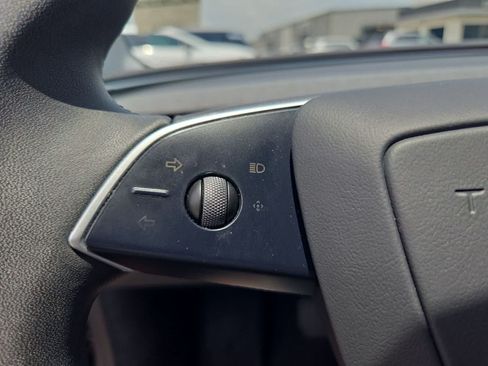 Used 2025 Tesla Model 3 Long Range RWD image 21