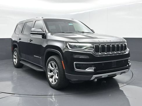Used 2022 Jeep Wagoneer Series II AWD/4WD image 1