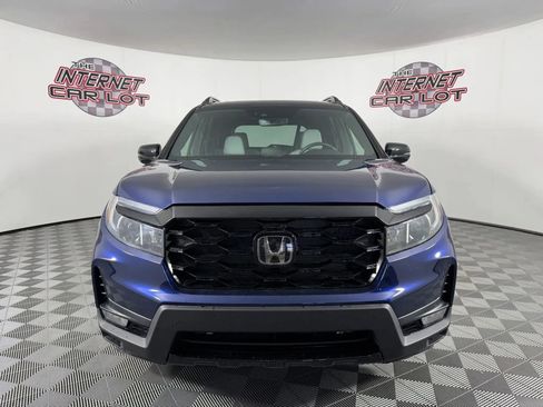 Used 2022 Honda Passport Elite image 2