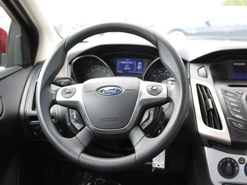 Used 2013 Ford Focus SE image 13