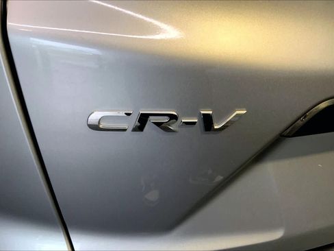 Used 2019 Honda CR-V LX image 10
