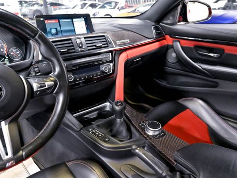 Used 2020 BMW M4 Coupe w/ Competition Package RWD image 10
