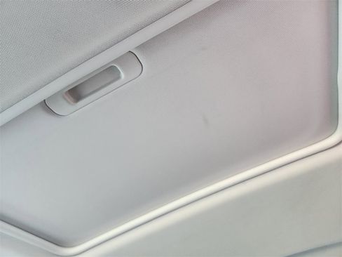 Used 2021 Ford EcoSport SE image 23