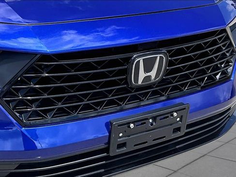 Used 2024 Honda Accord Sport image 29