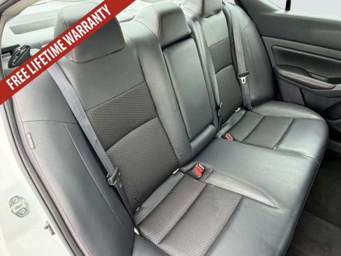 Used 2024 Nissan Altima 2.5 SR FWD image 22