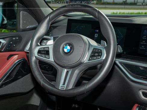 Used 2025 BMW X6 M60i w/ Climate Comfort Package image 21
