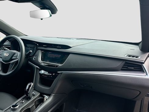 Used 2024 Cadillac XT5 Luxury FWD image 30