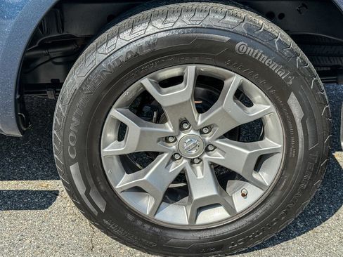 Used 2019 Nissan Frontier SL AWD/4WD image 17