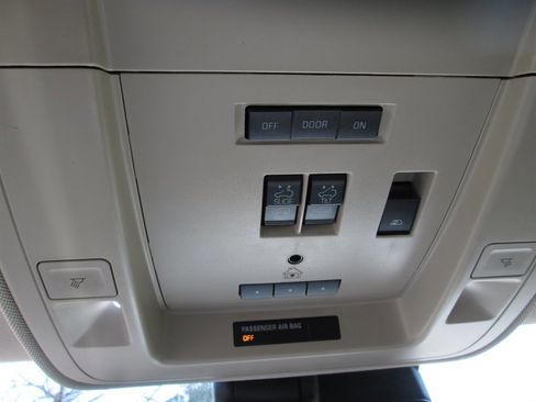 Used 2017 GMC Sierra 1500 SLT AWD/4WD image 13