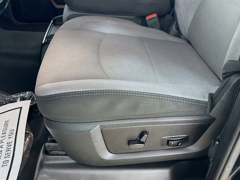 Used 2024 RAM 2500 Big Horn image 9