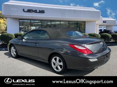 Used 2007 Toyota Solara SLE FWD image 3