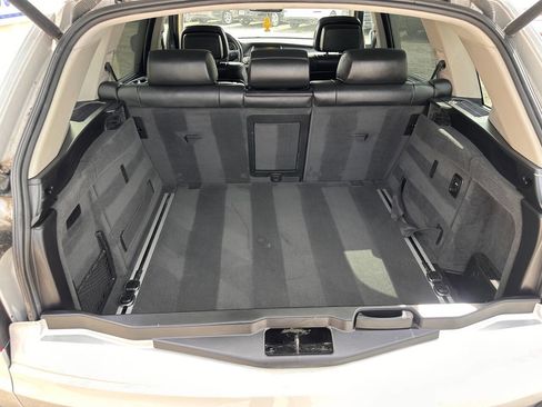 Used 2009 BMW X5 xDrive48i image 6