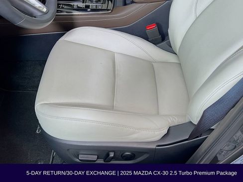 Used 2025 MAZDA CX-30 2.5 Turbo w/ Premium Package image 26