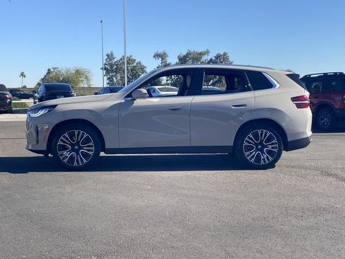 Used 2026 BMW X3 xDrive30i w/ Premium Package AWD/4WD image 9