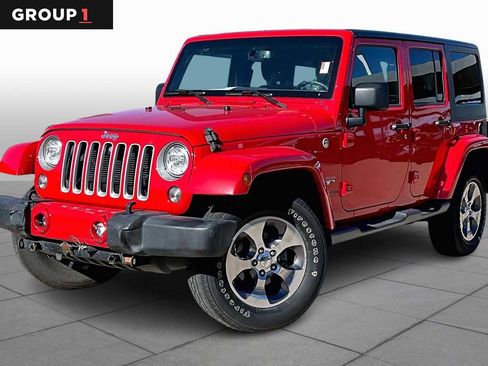 Certified 2018 Jeep Wrangler Unlimited Sahara w/ Connectivity Group AWD/4WD image 1