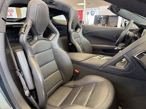 Used 2019 Chevrolet Corvette Grand Sport image 19