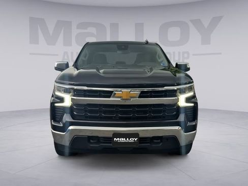 Used 2023 Chevrolet Silverado 1500 LT AWD/4WD image 8