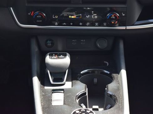 New 2026 Nissan Rogue SV AWD/4WD image 15