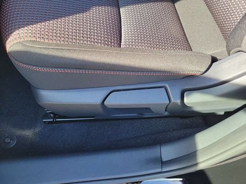 New 2026 Nissan Sentra SR w/ Floor Mat Package FWD image 9