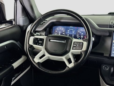Used 2022 Land Rover Defender 110 X-Dynamic HSE AWD/4WD image 20