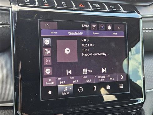 New 2025 Jeep Grand Cherokee Laredo X image 11