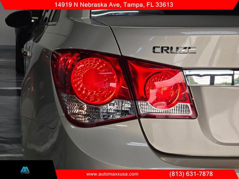 Used 2014 Chevrolet Cruze LTZ w/ Enhanced Safety Package image 10